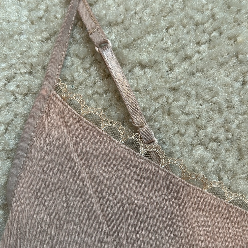 Lace Cami - Picture 3 of 4